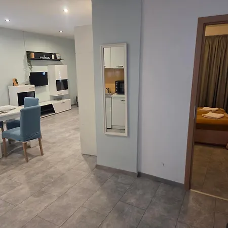 Apartment Central *