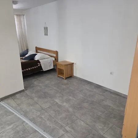 Apartment Central