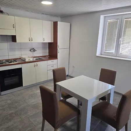 Apartment Central
