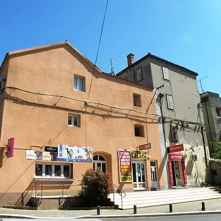 Apartment Central Σίμπενικ