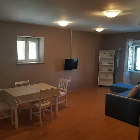 Apartment Central Διαμέρισμα